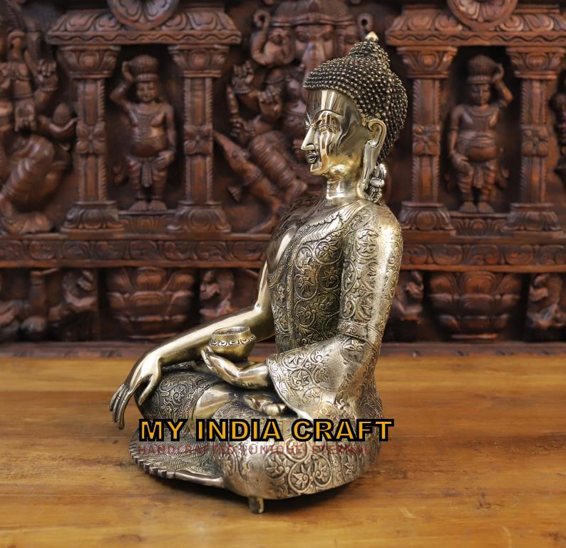17.5" Buddha statue