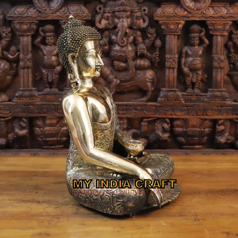 17.5" Buddha statue