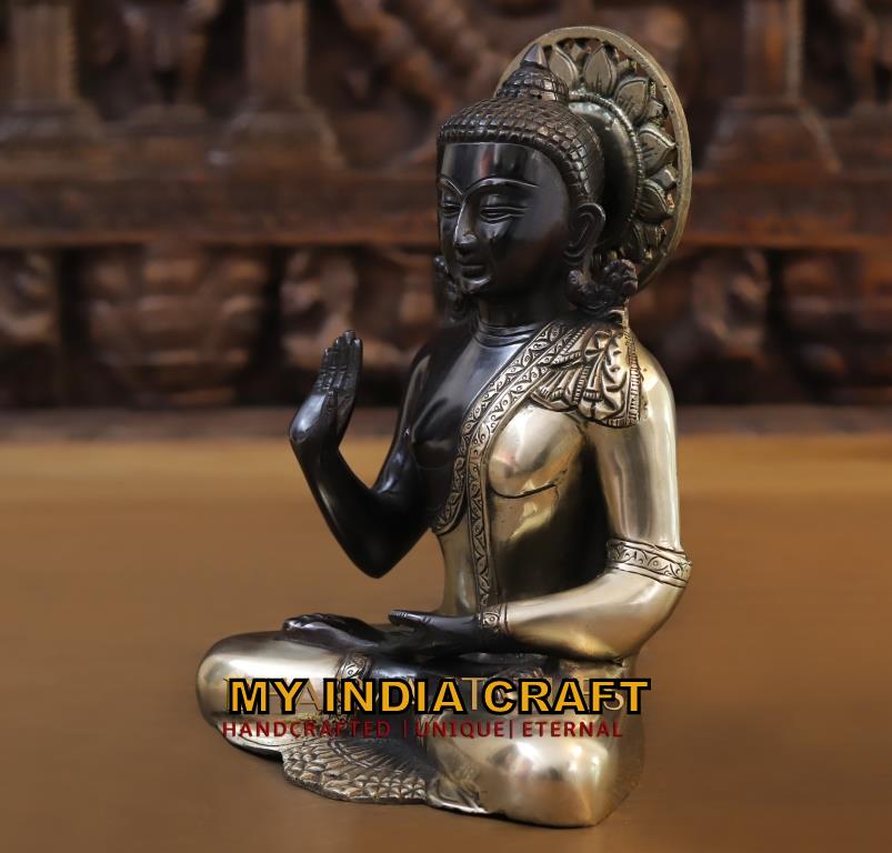 Buddha statue