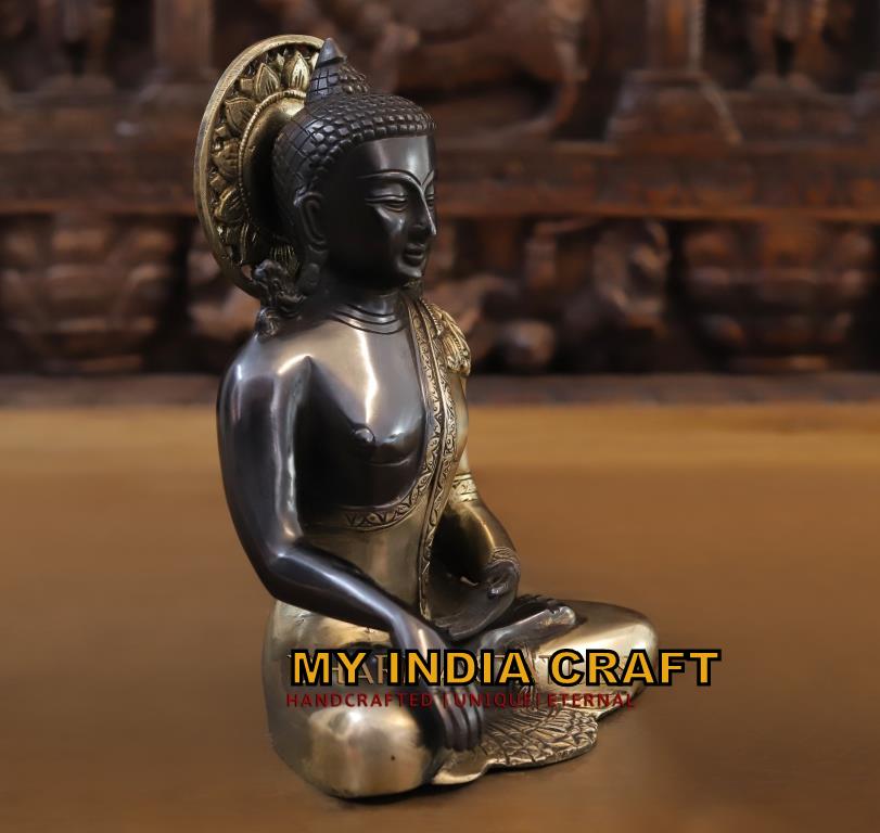 Buddha statue