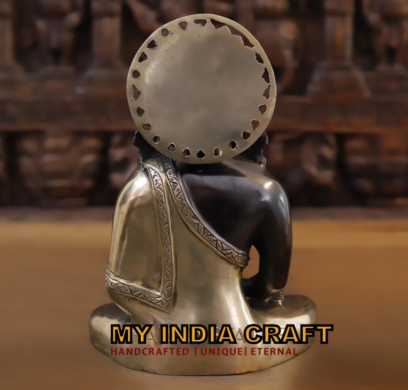 Buddha statue