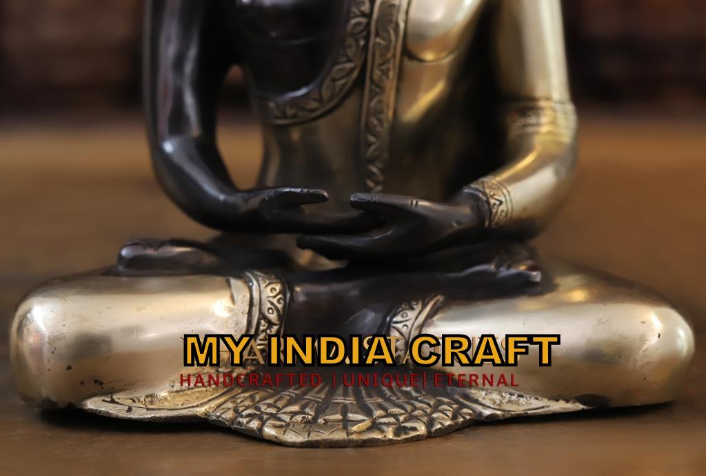 Buddha statue