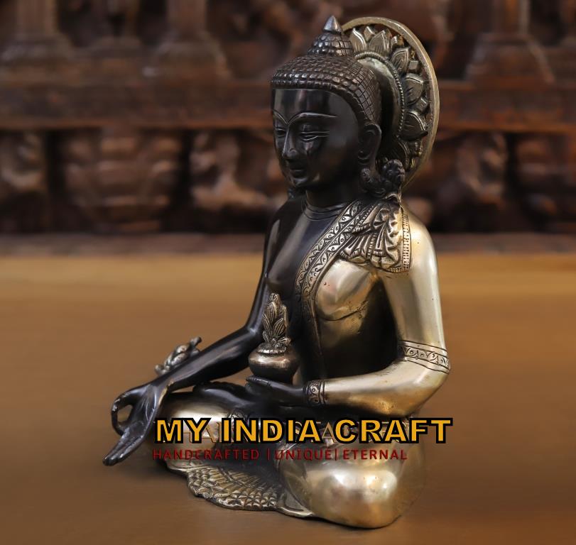 Buddha statue