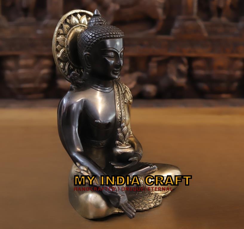 Buddha statue