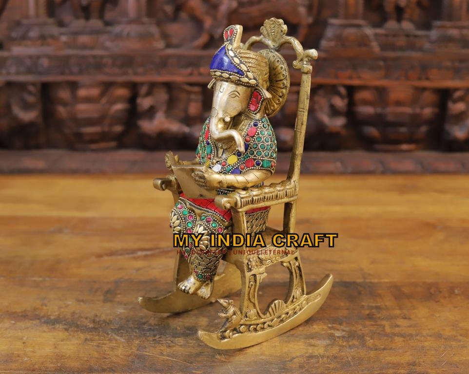 11" Ganpati idol