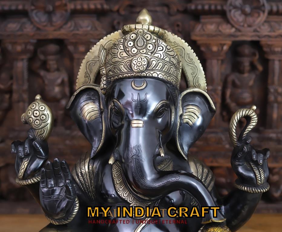21" Black Vastu ganpati idol