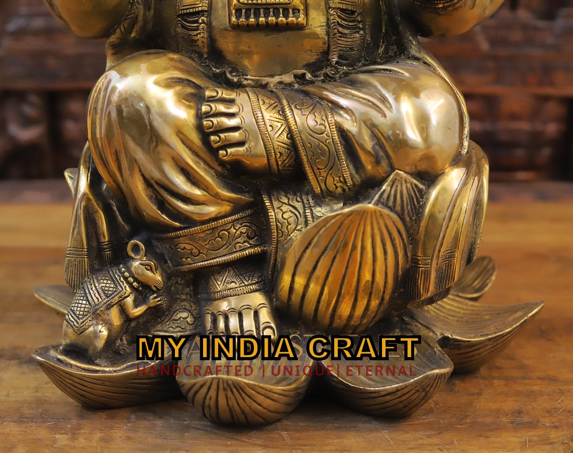 22" Ganpati idol