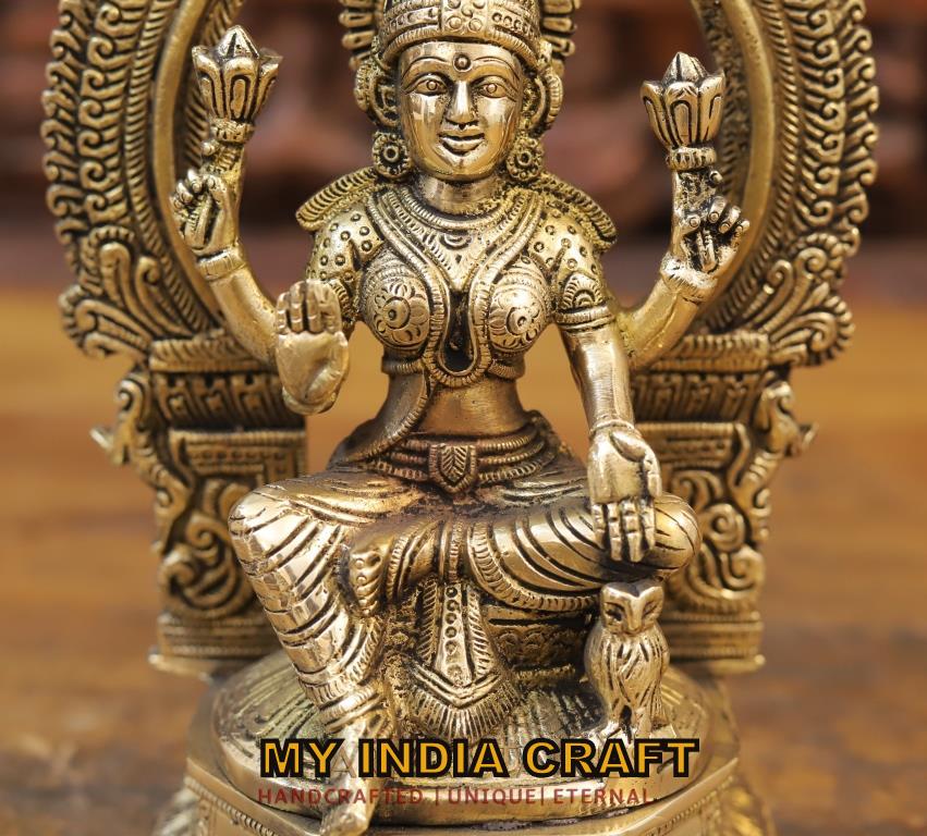 Lakshmi idol for pooja brass