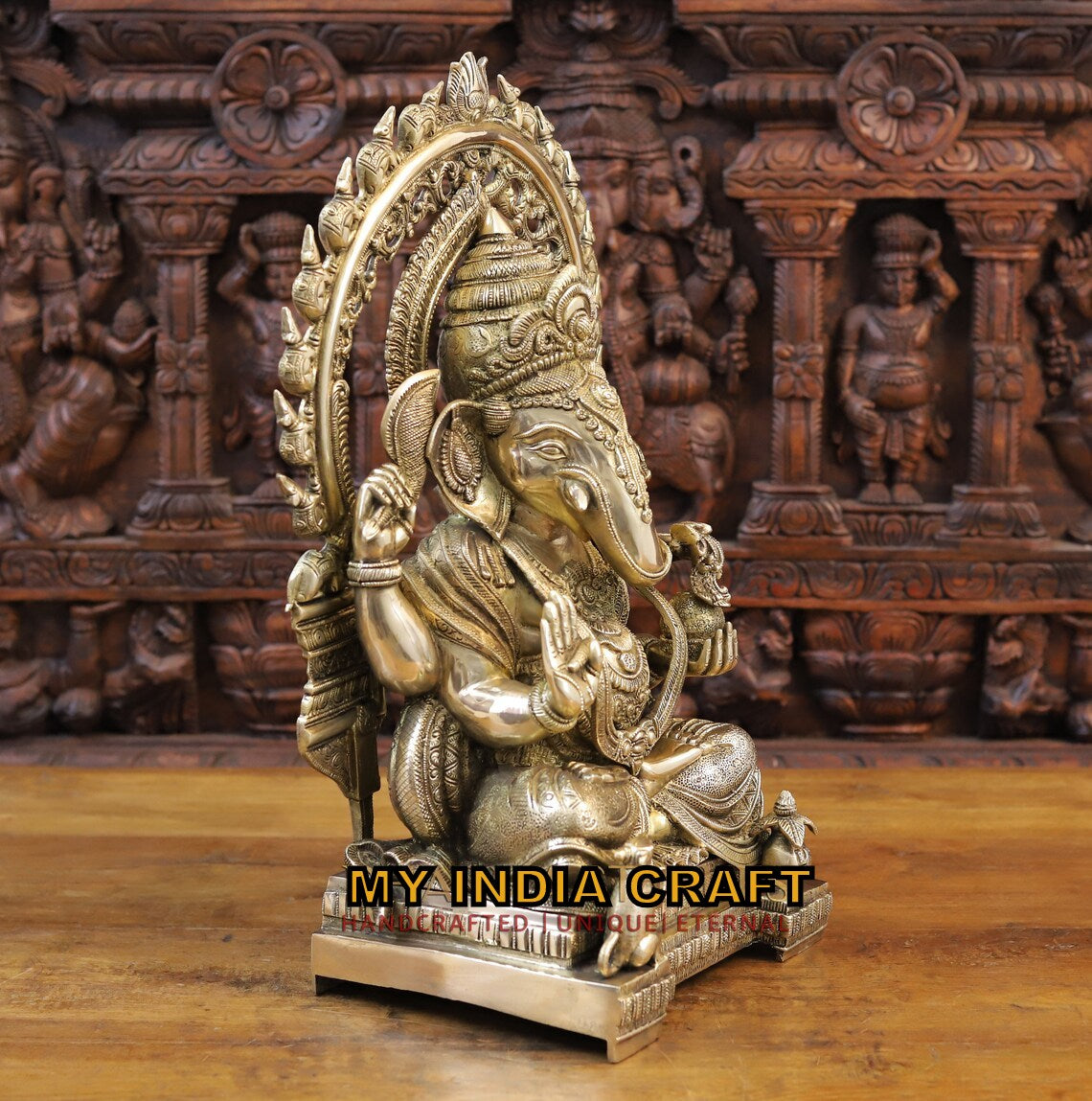 21" Big Ganpati statue in brass