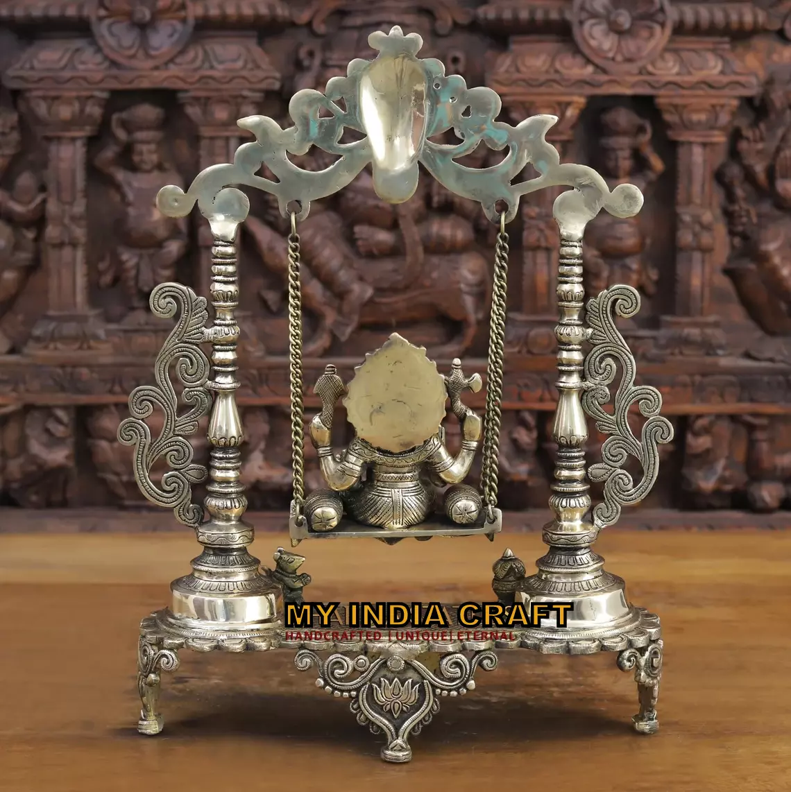 19" Ganpati on swing