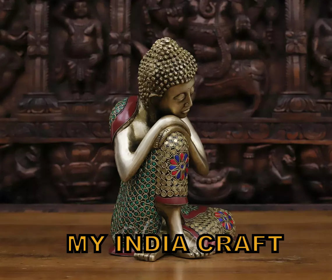 Thinking Buddha statue
