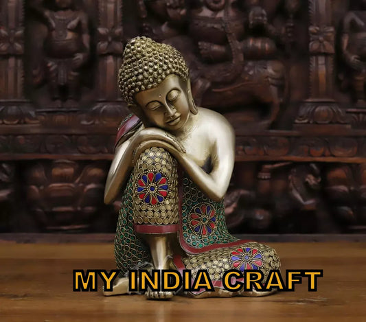 Thinking Buddha statue