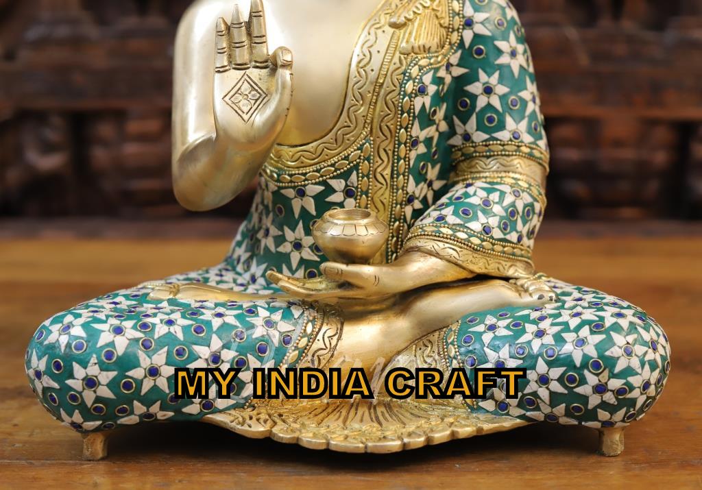 Buddha statue