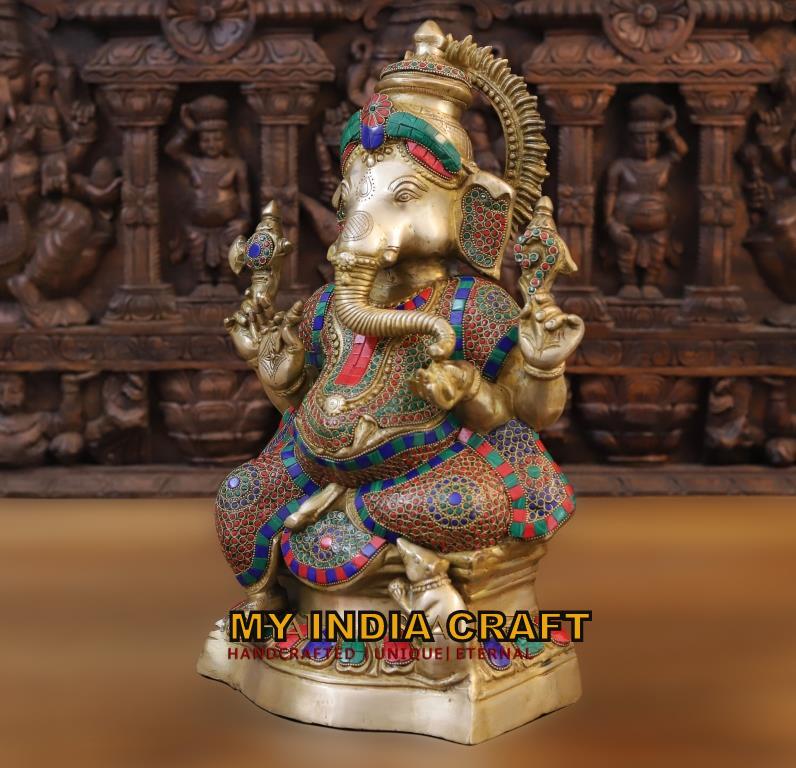 19" Ganpati idol for home entrance