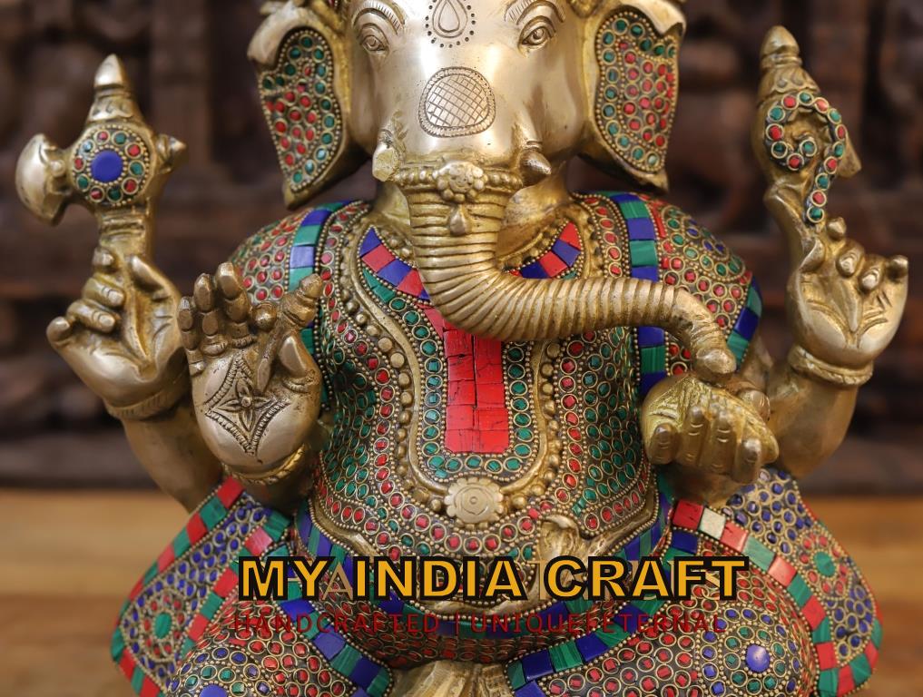19" Ganpati idol for home entrance