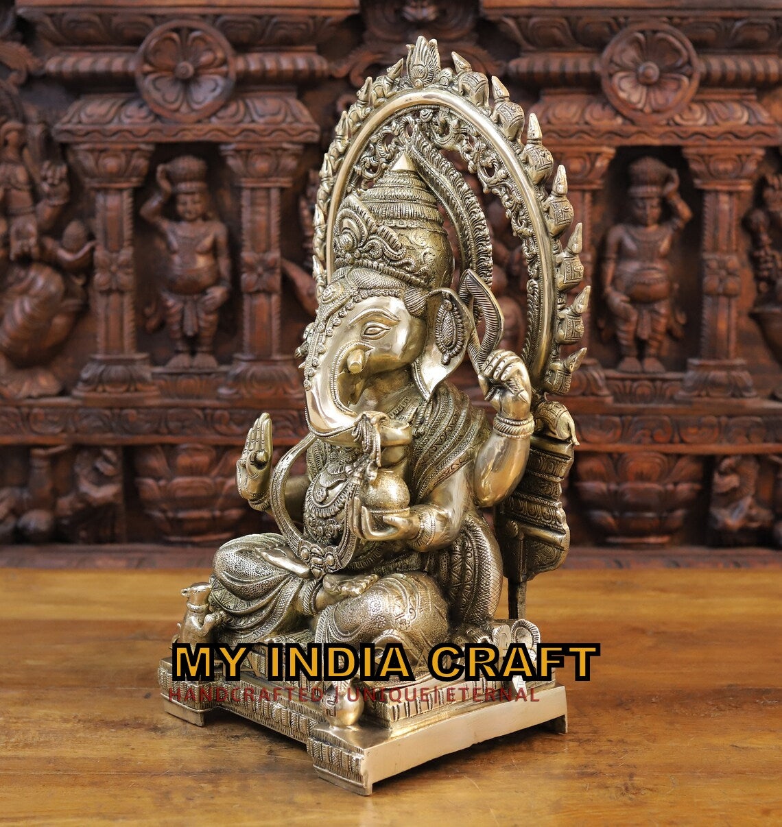 21" Big Ganpati statue in brass