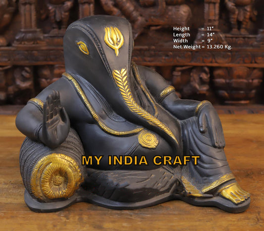 11" black Ganpati idol