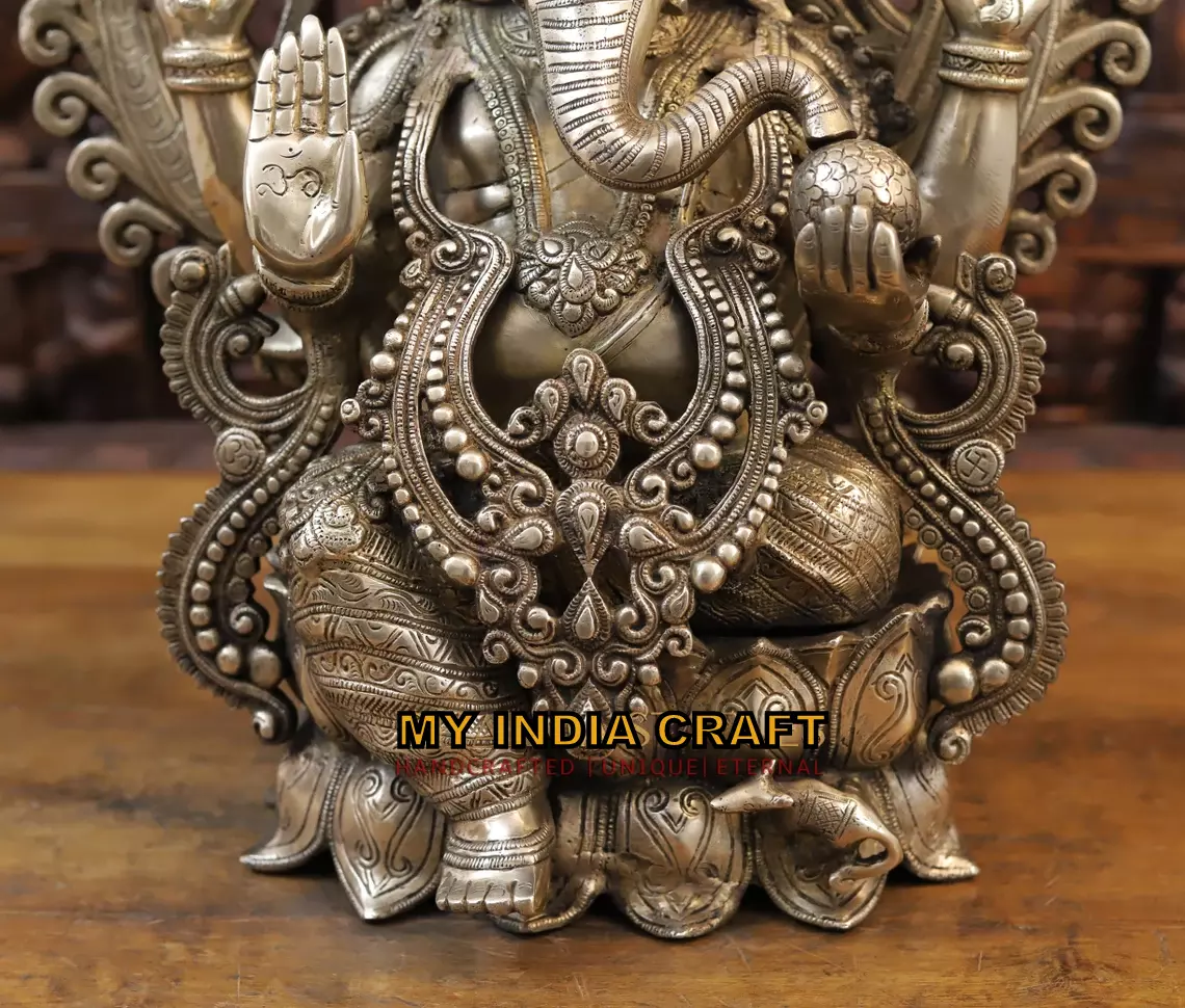 25.5" Ganpati statue